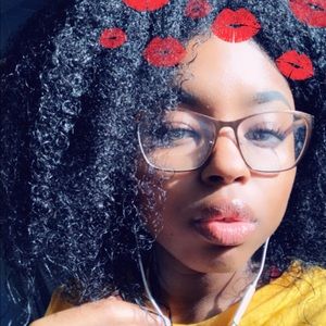 Meet your Posher, Farah